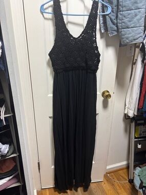 Black Crochet Bodice Maxi Dress -